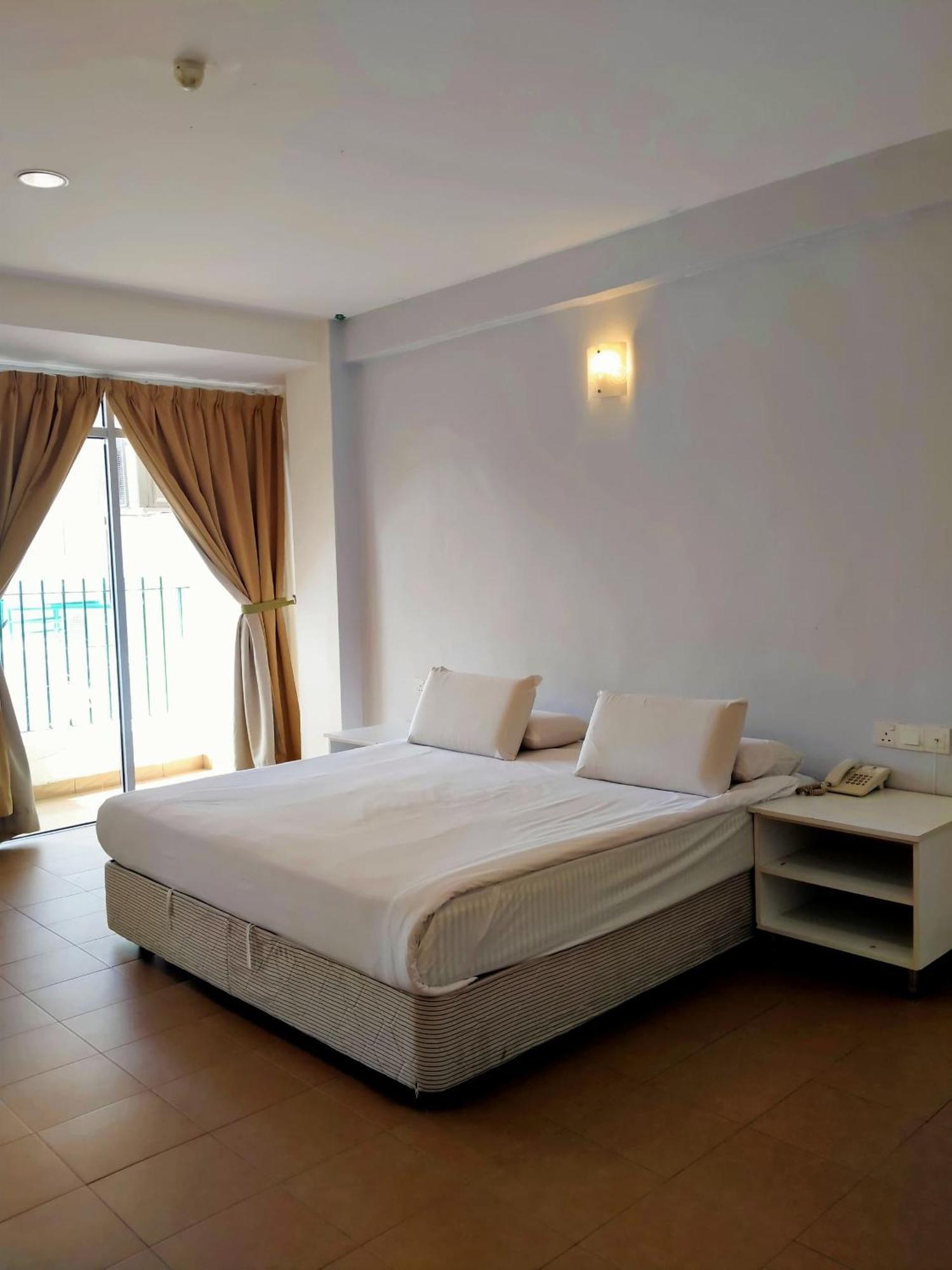Akar Beach Resort Port Dickson Exterior photo